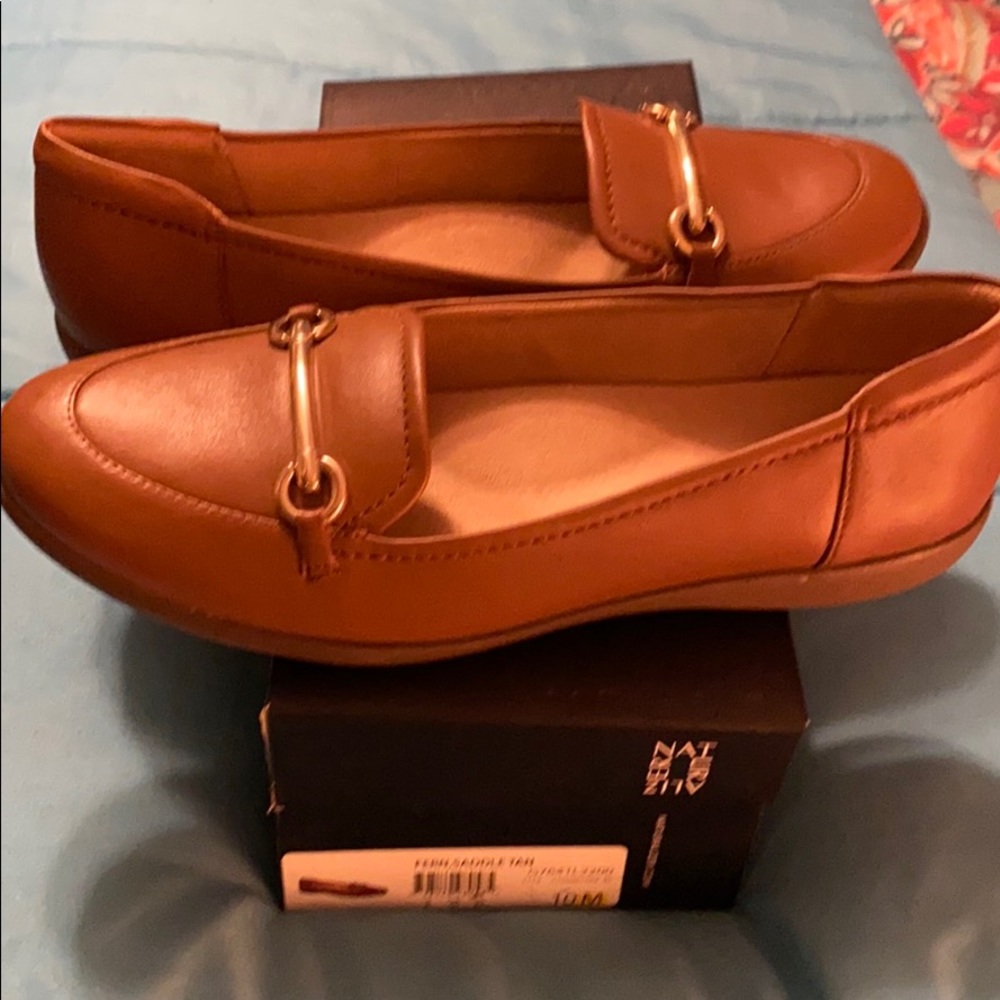 Women shoe